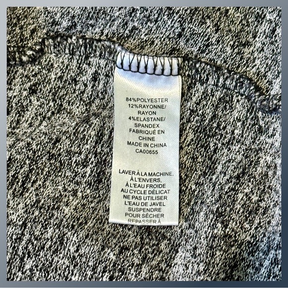 Reitmans Asymmetrical salt & pepper Cardigan size med EUC! S/F - Picture 10 of 10